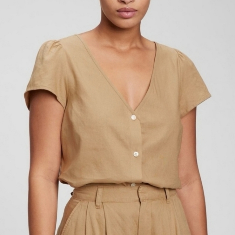 Gap Linen Cropped Top